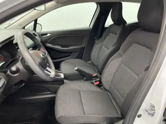 RENAULT CLIO V - voiture d'occasion - Photo 18