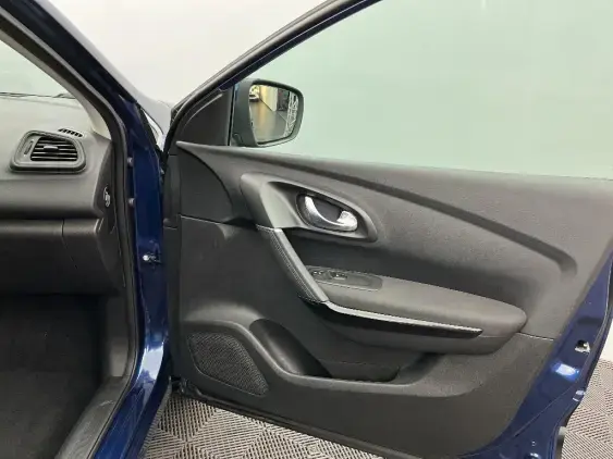 RENAULT KADJAR - voiture d'occasion - Photo 20