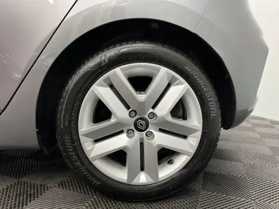 RENAULT CLIO V - voiture d'occasion - Photo 24