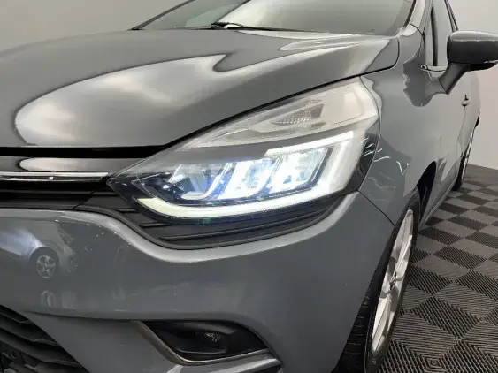 RENAULT CLIO IV - voiture d'occasion - Photo 22