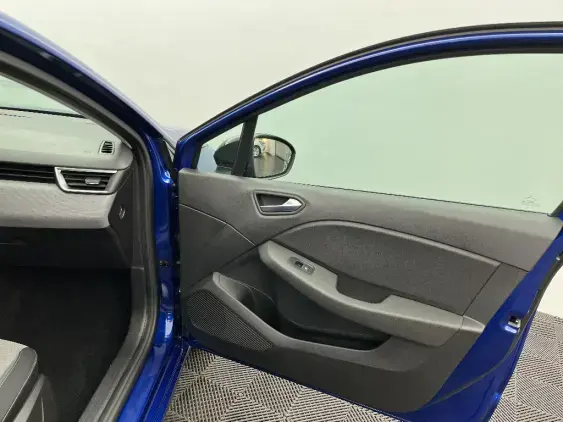 RENAULT CLIO V - voiture d'occasion - Photo 20