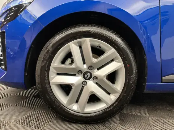 RENAULT CLIO V - voiture d'occasion - Photo 23