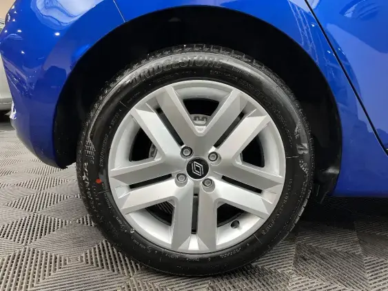 RENAULT CLIO V - voiture d'occasion - Photo 25