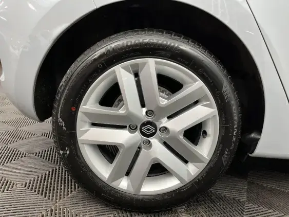 RENAULT CLIO V - voiture d'occasion - Photo 25