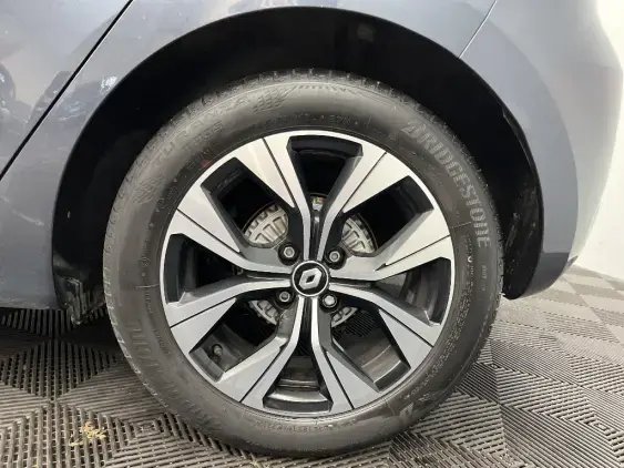 RENAULT CLIO V - voiture d'occasion - Photo 24