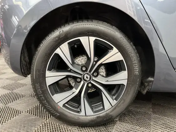 RENAULT CLIO V - voiture d'occasion - Photo 25