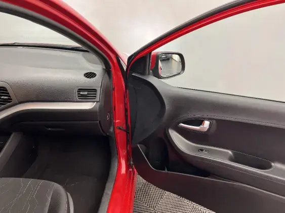 KIA PICANTO II - voiture d'occasion - Photo 19