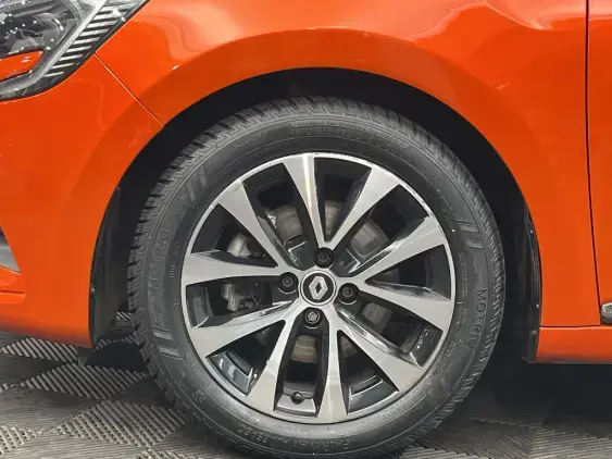 RENAULT CLIO V - voiture d'occasion - Photo 23