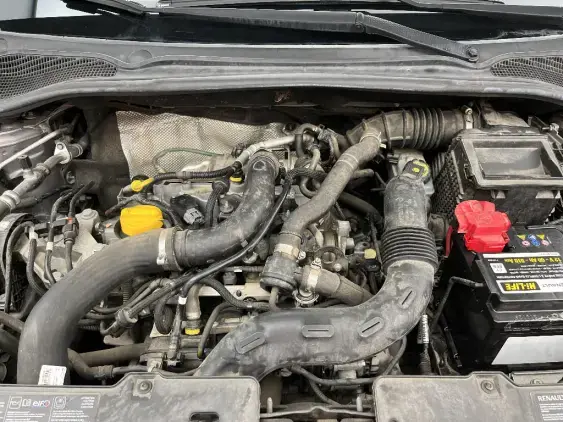 RENAULT CLIO IV - voiture d'occasion - Photo 21