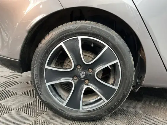 RENAULT CLIO IV - voiture d'occasion - Photo 25