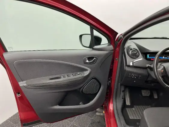 RENAULT ZOE - voiture d'occasion - Photo 19