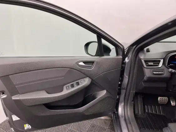 RENAULT CLIO V - voiture d'occasion - Photo 19