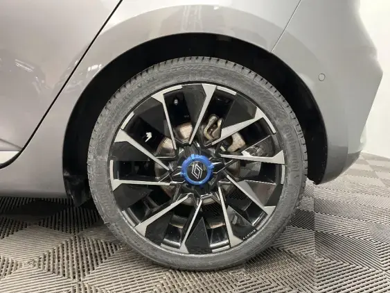 RENAULT CLIO V - voiture d'occasion - Photo 24