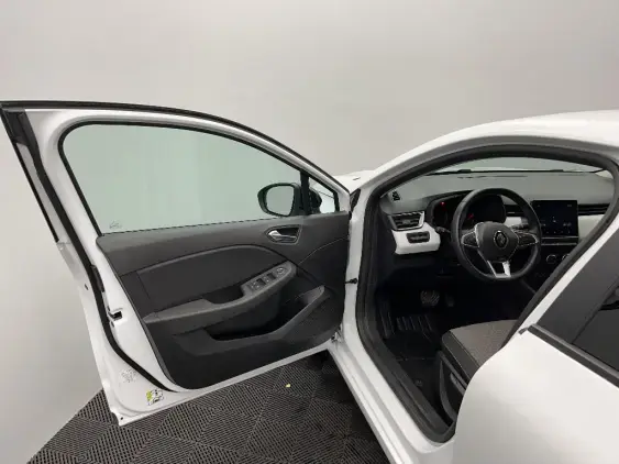 RENAULT CLIO V - voiture d'occasion - Photo 19