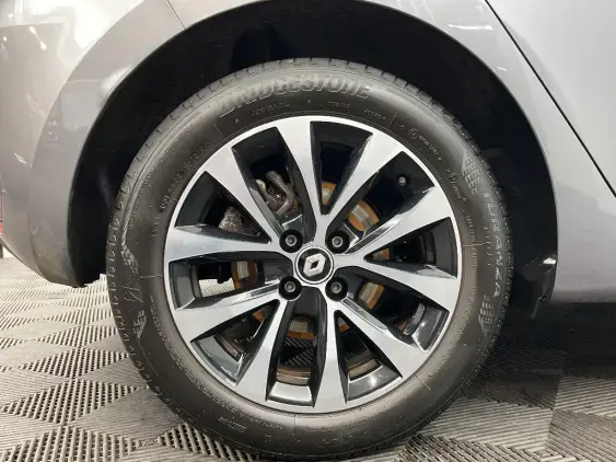 RENAULT CLIO V - voiture d'occasion - Photo 25