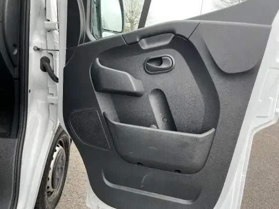 RENAULT MASTER III - voiture d'occasion - Photo 20