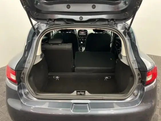 RENAULT CLIO IV - voiture d'occasion - Photo 16