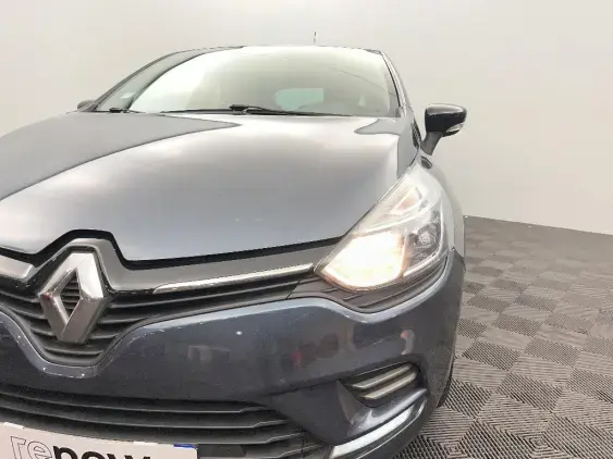 RENAULT CLIO IV - voiture d'occasion - Photo 22