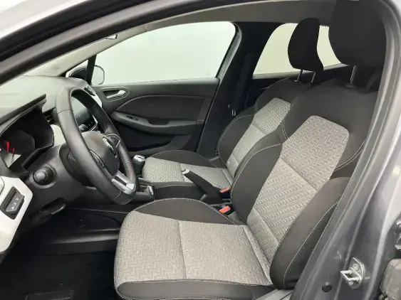 RENAULT CLIO V - voiture d'occasion - Photo 18