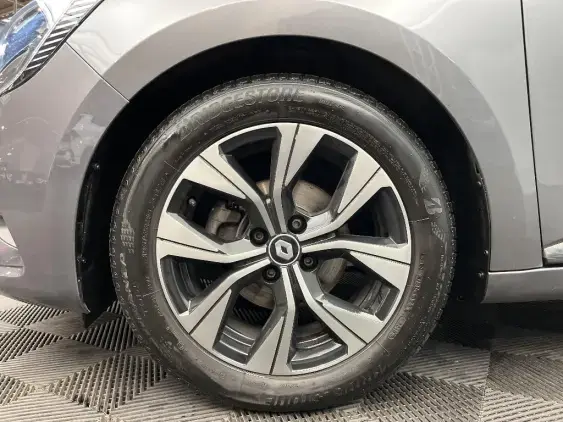 RENAULT CLIO V - voiture d'occasion - Photo 23