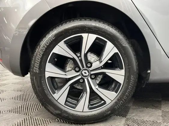 RENAULT CLIO V - voiture d'occasion - Photo 25