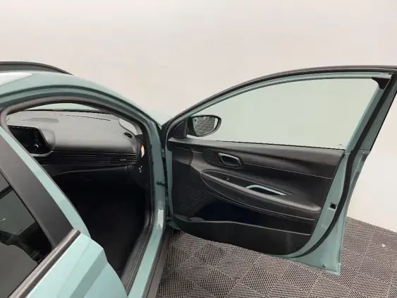 HYUNDAI BAYON - voiture d'occasion - Photo 20