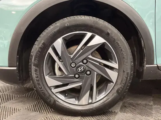 HYUNDAI BAYON - voiture d'occasion - Photo 23