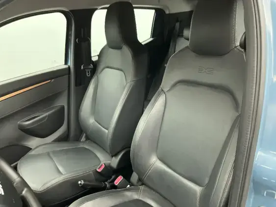 DACIA SPRING - voiture d'occasion - Photo 18