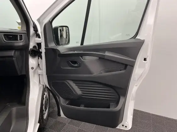 RENAULT TRAFIC FG III - voiture d'occasion - Photo 20