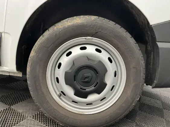 RENAULT TRAFIC FG III - voiture d'occasion - Photo 24