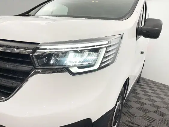 RENAULT TRAFIC FG III - voiture d'occasion - Photo 22