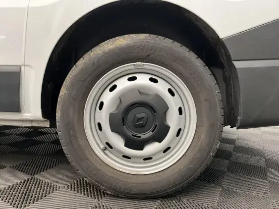 RENAULT TRAFIC FG III - voiture d'occasion - Photo 24