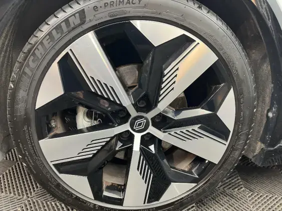 RENAULT MEGANE V - voiture d'occasion - Photo 23