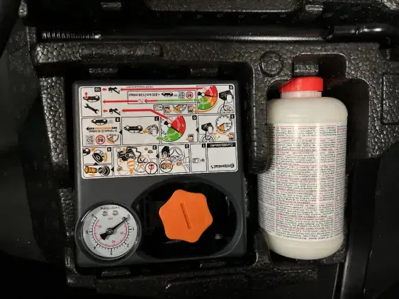 RENAULT SCENIC V ELECTRIQUE - voiture d'occasion - Photo 17