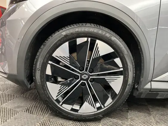 RENAULT SCENIC V ELECTRIQUE - voiture d'occasion - Photo 23