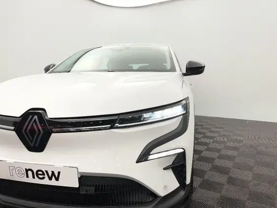 RENAULT MEGANE V - voiture d'occasion - Photo 22