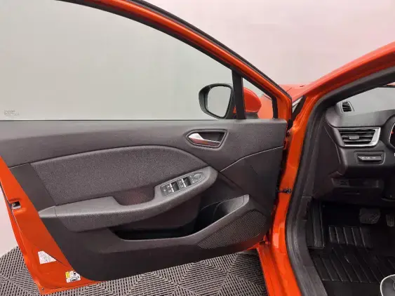 RENAULT CLIO V - voiture d'occasion - Photo 19