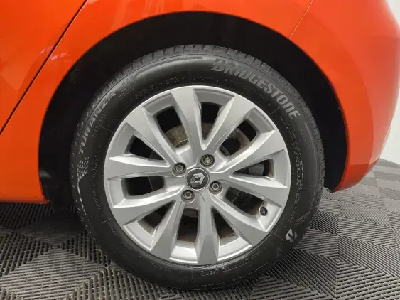 RENAULT CLIO V - voiture d'occasion - Photo 24