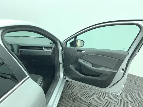 RENAULT CLIO V - voiture d'occasion - Photo 20