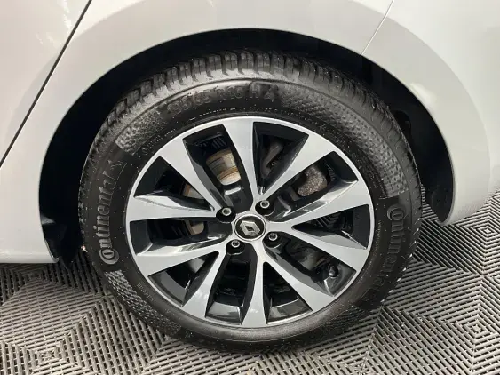 RENAULT CLIO V - voiture d'occasion - Photo 24