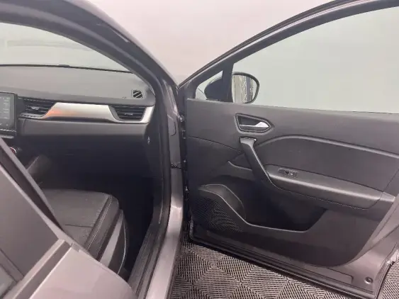 RENAULT CAPTUR II - voiture d'occasion - Photo 20