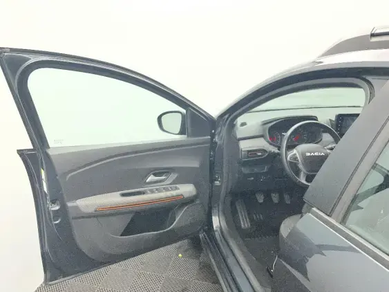 DACIA SANDERO III - voiture d'occasion - Photo 19