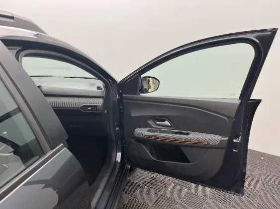 DACIA SANDERO III - voiture d'occasion - Photo 20