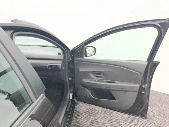 DACIA SANDERO III - voiture d'occasion - Photo 20