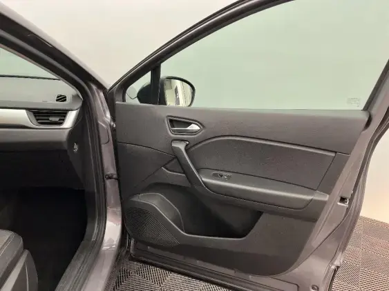 RENAULT CAPTUR II - voiture d'occasion - Photo 20