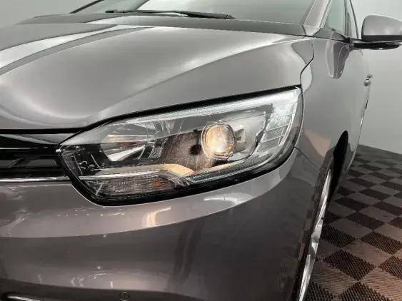 RENAULT SCENIC IV - voiture d'occasion - Photo 22
