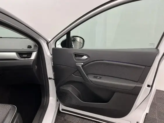 RENAULT CAPTUR II - voiture d'occasion - Photo 20