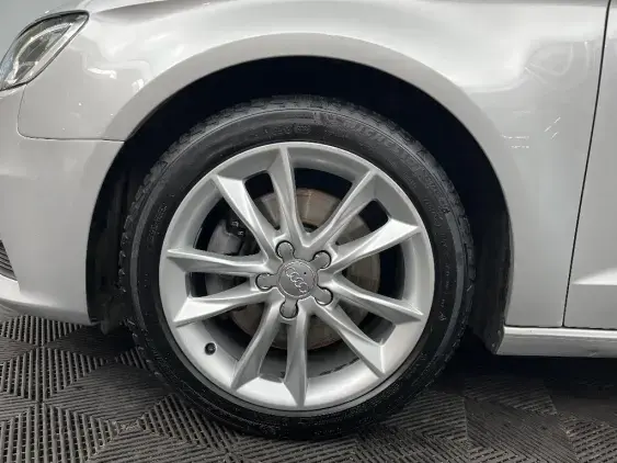 AUDI A3 SPORTBACK - voiture d'occasion - Photo 23