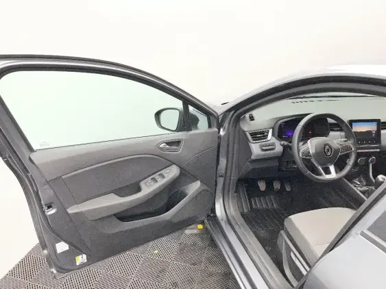 RENAULT CLIO V - voiture d'occasion - Photo 19