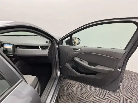 RENAULT CLIO V - voiture d'occasion - Photo 20